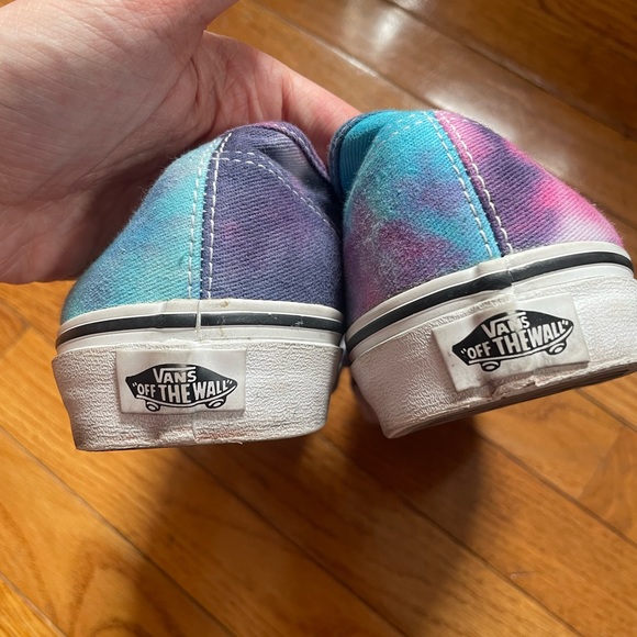 Vans Women's multicolor tie dye shoes - Picture 3 of 3